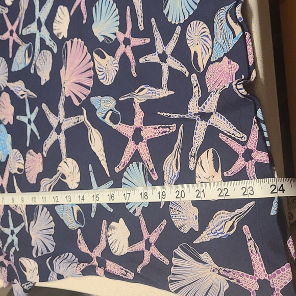 Croft & Barrow seashell tshirt - Picture 3 of 4